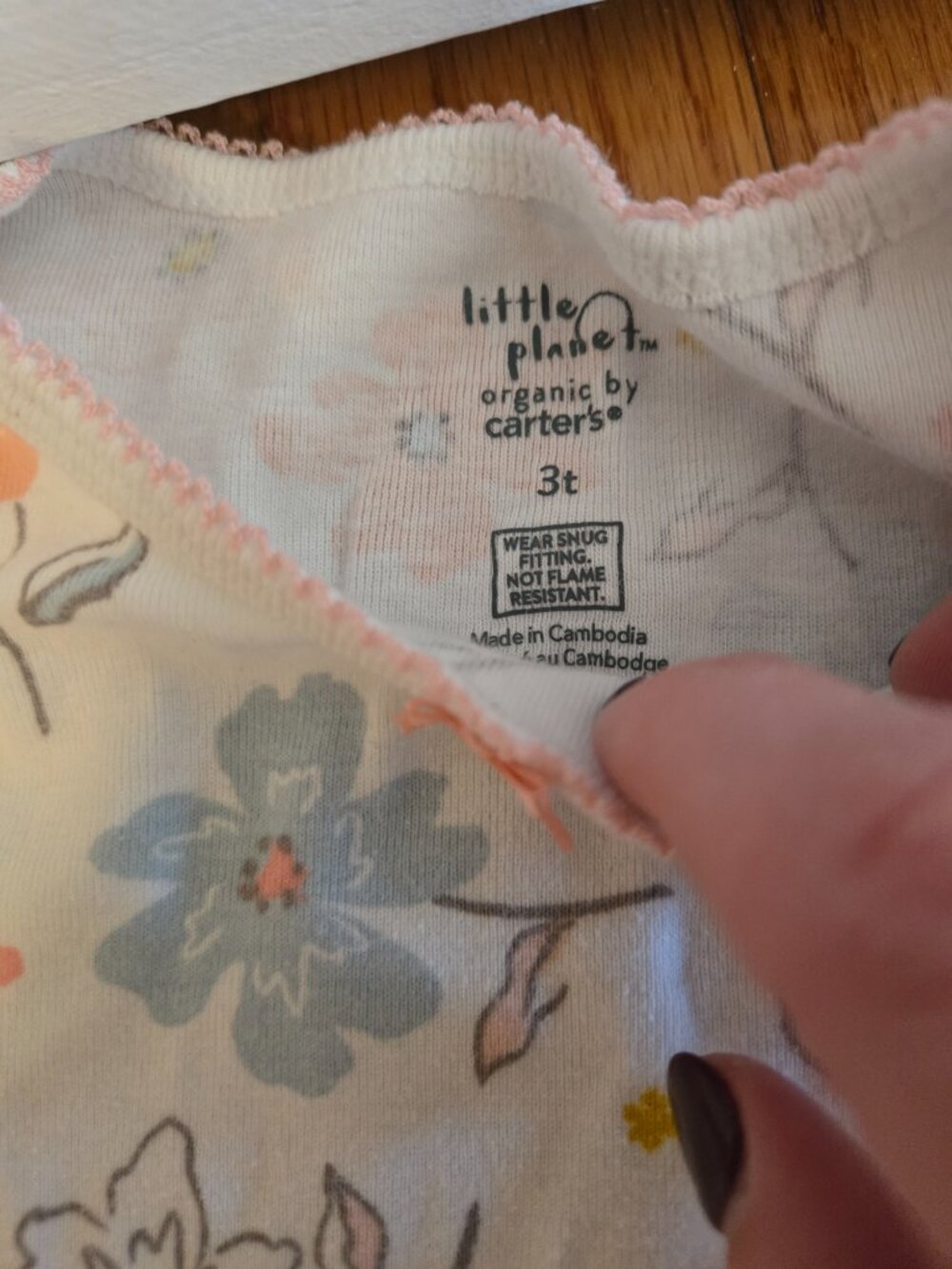 Girls size 3T four sets of pajamas - Picture 8 of 10